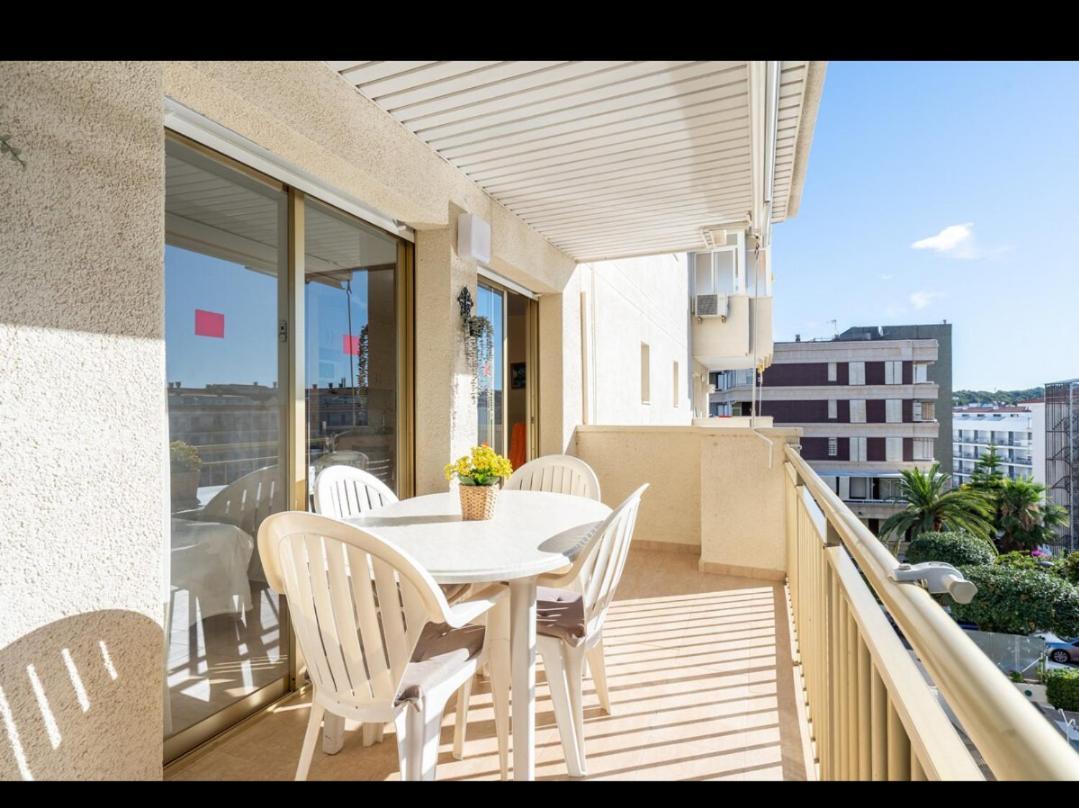 Jescamar Appartement Salou Buitenkant foto